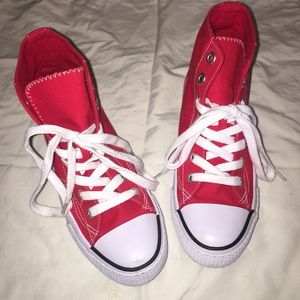 red hightop sneakers size 6 1/2
